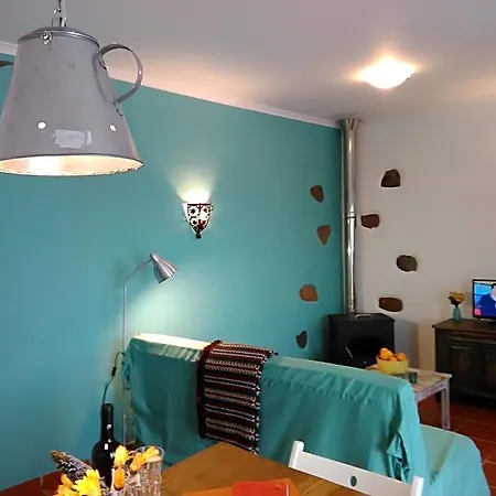 Quinta Laranja - - Aldeamento Turístico 4*